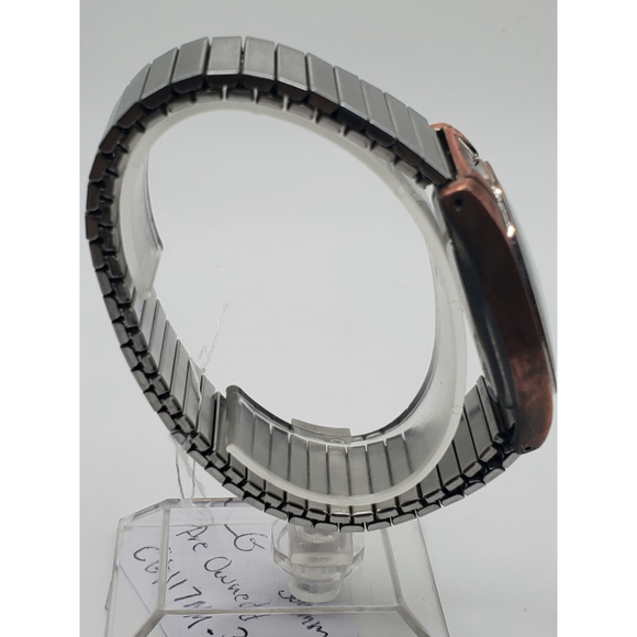 watch - Picture 2 of 6